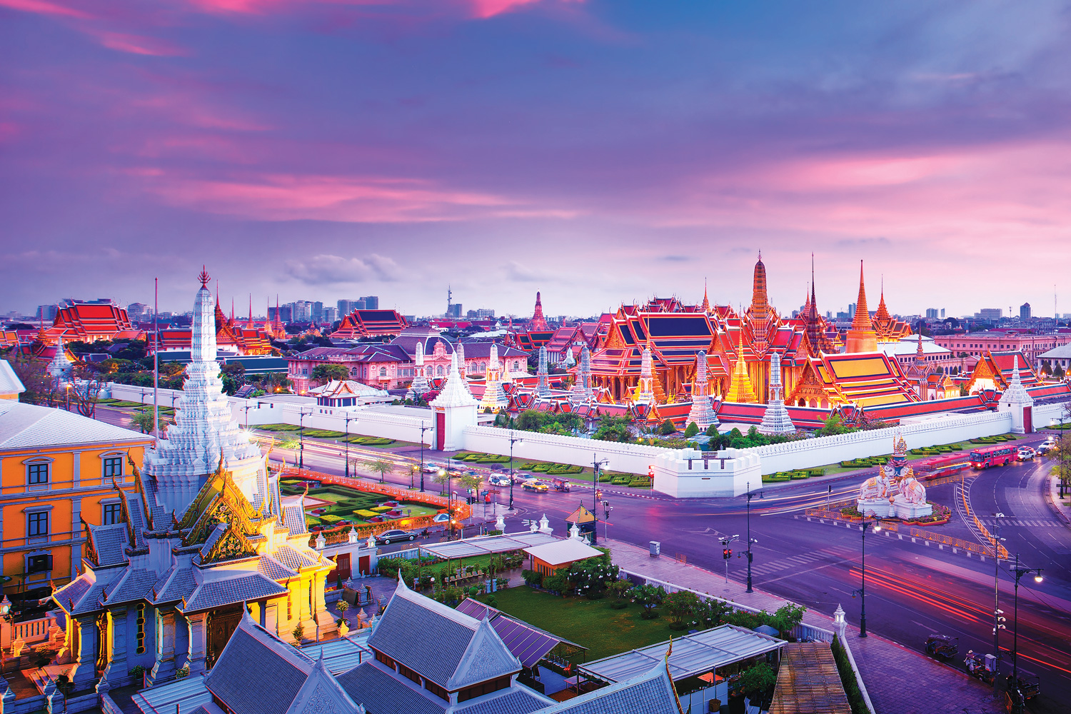 Uncover Thailand’s Hidden Gems: A Journey Through Bangkok and Samut Songkhram