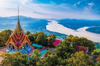 Nong Khai - Wat Pha Tak Suea