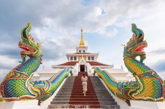 Nong Khai - Wat Pha Tak Suea