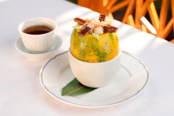 Double-boiled Hawaiian papaya soup