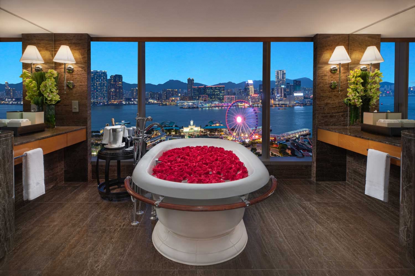 Harbour View Suite Bathroom