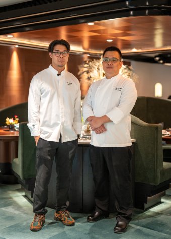 主厨林昊语和蒋文正
Chef Rory & Chef John (From Left)