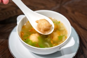 鹿港手工虾丸汤
Lukang handmade shrimp ball soup